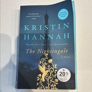The Nightingale by Kristin Hannah Book